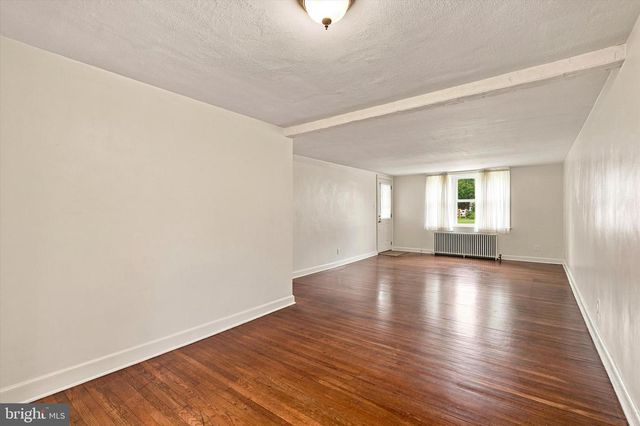 727 COTTAGE RD, Glenside, PA 19038