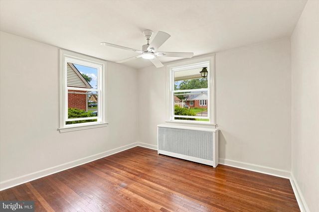 727 COTTAGE RD, Glenside, PA 19038