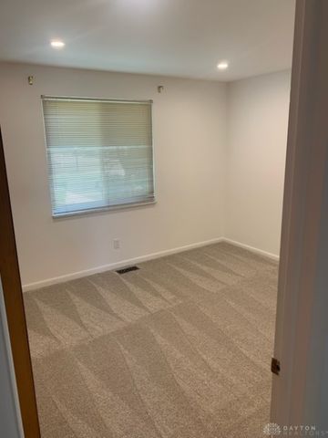 2272 Berrycreek Drive, Dayton, OH 45440