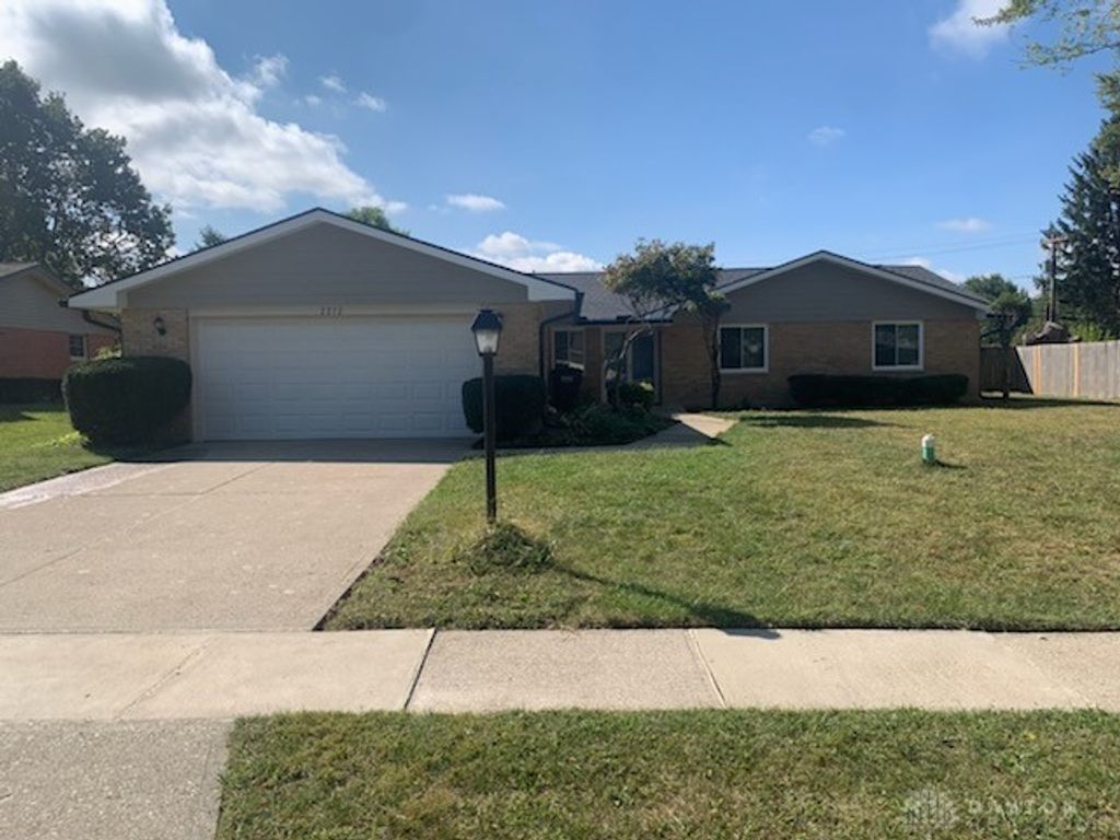 2272 Berrycreek Drive, Dayton, OH 45440