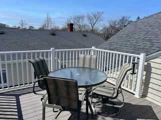 50 Humphrey Street 7, Swampscott, MA 01907