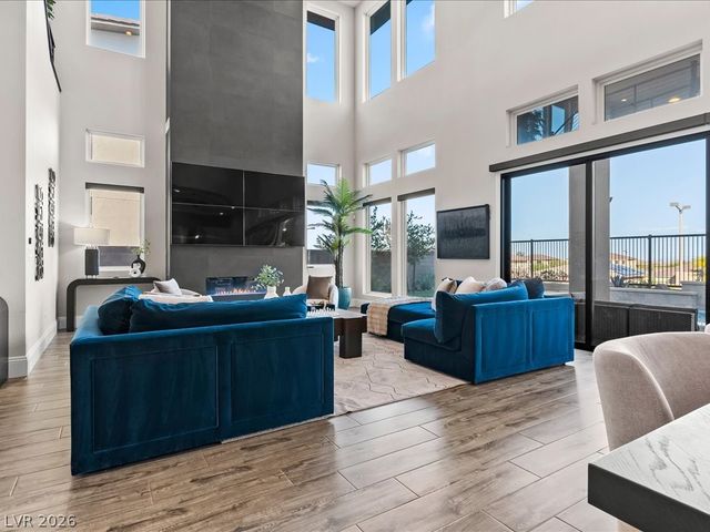 10661 Patina Hills Court, Las Vegas, NV 89135