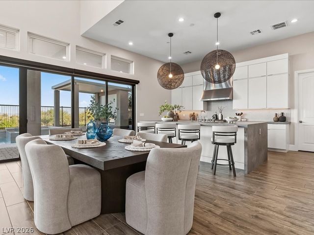 10661 Patina Hills Court, Las Vegas, NV 89135