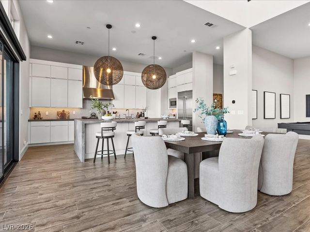 10661 Patina Hills Court, Las Vegas, NV 89135