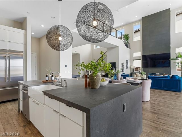 10661 Patina Hills Court, Las Vegas, NV 89135