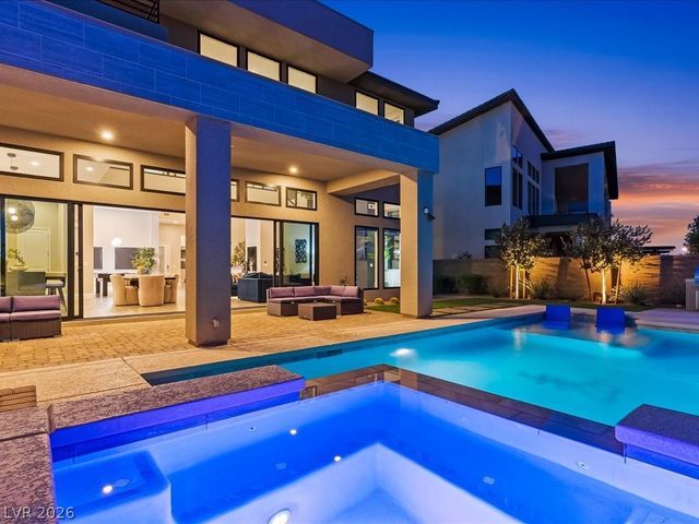 10661 Patina Hills Court, Las Vegas, NV 89135