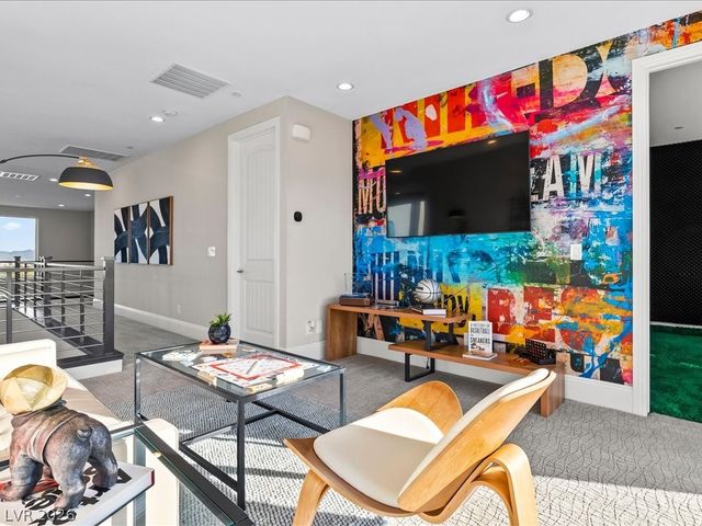 10661 Patina Hills Court, Las Vegas, NV 89135