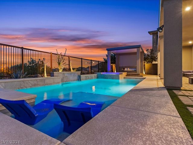 10661 Patina Hills Court, Las Vegas, NV 89135