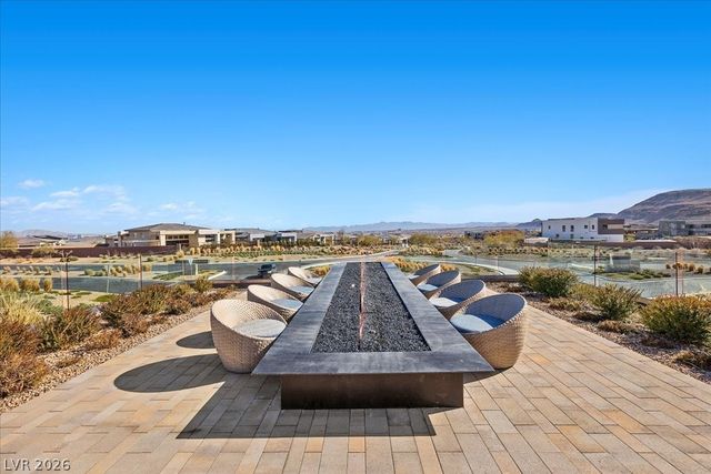 10661 Patina Hills Court, Las Vegas, NV 89135