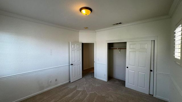 1421 Deepwell Dr, Stockton, CA 95209