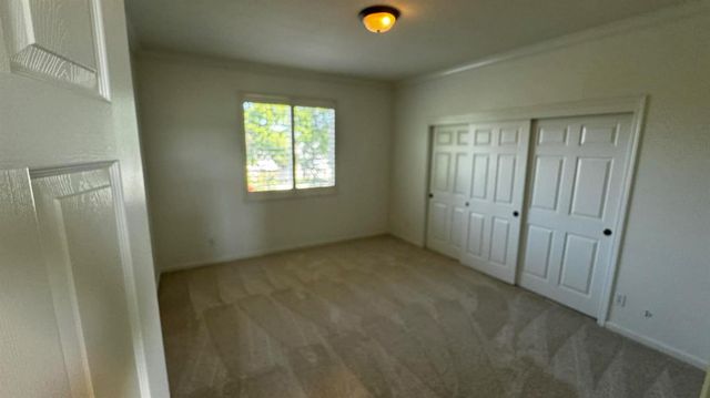 1421 Deepwell Dr, Stockton, CA 95209