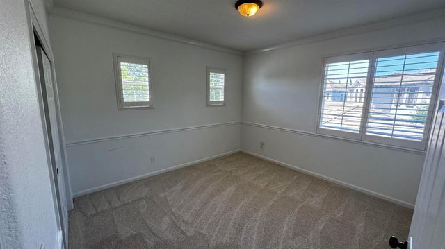 1421 Deepwell Dr, Stockton, CA 95209