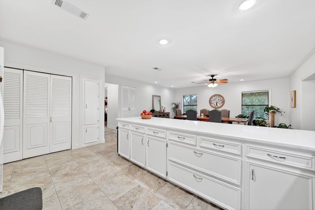 120 Turners Circle, Mabank, TX 75156