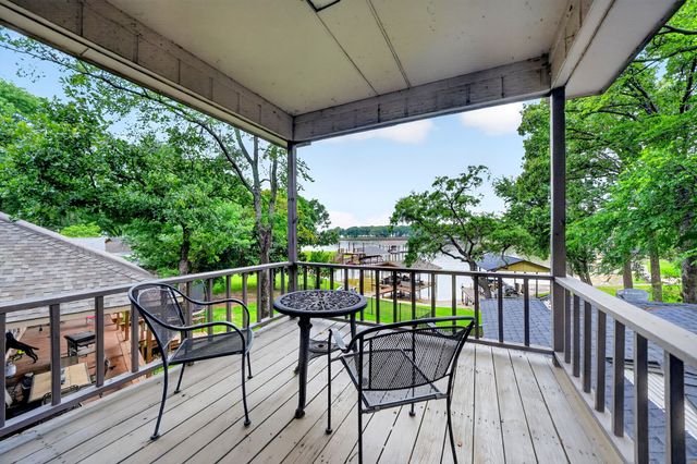 120 Turners Circle, Mabank, TX 75156