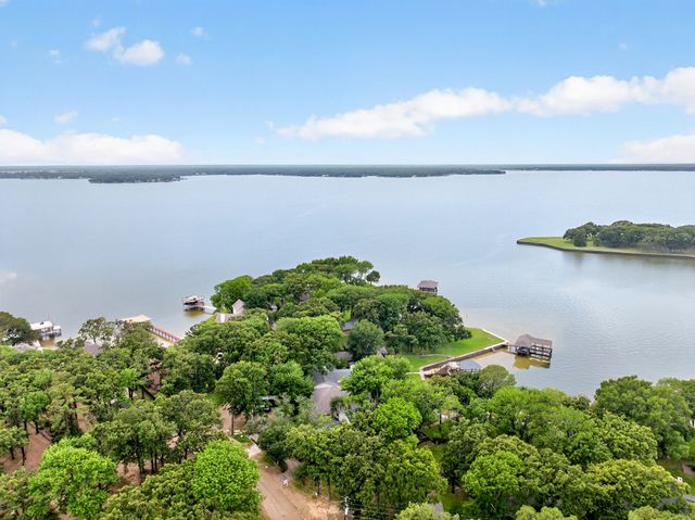 120 Turners Circle, Mabank, TX 75156