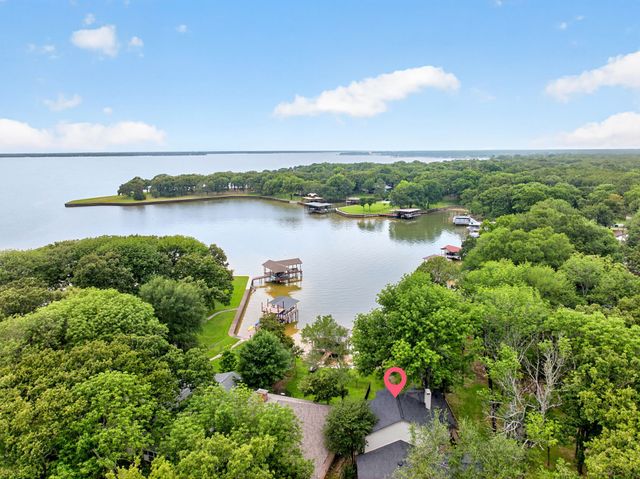 120 Turners Circle, Mabank, TX 75156