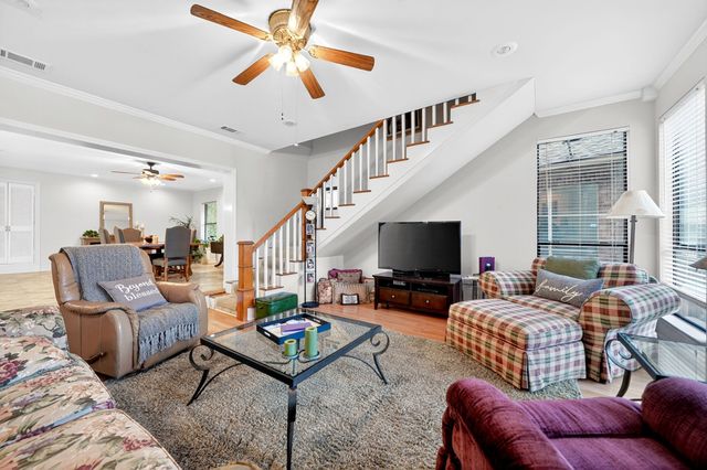 120 Turners Circle, Mabank, TX 75156
