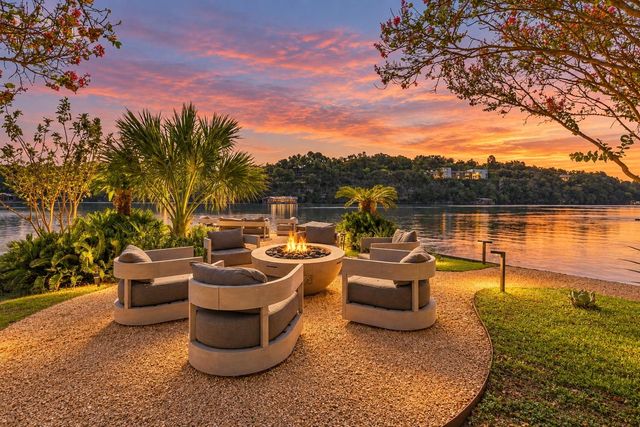 2465 Westlake DR, Austin, TX 78746