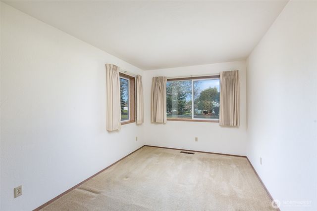 141 Bay View Street, Sequim, WA 98382