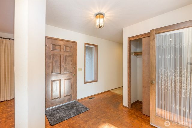 141 Bay View Street, Sequim, WA 98382