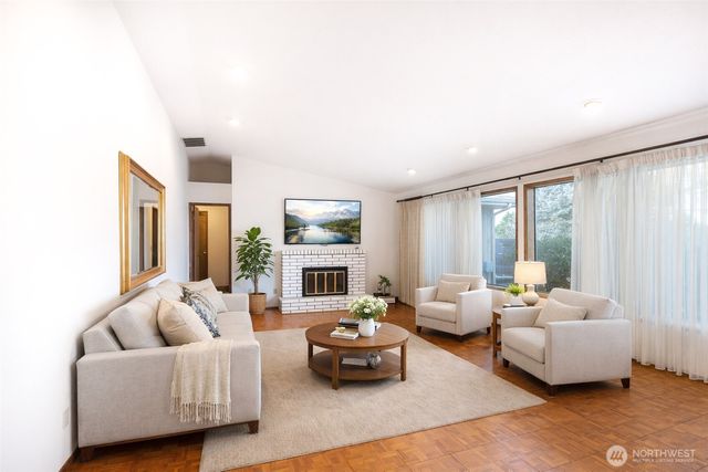 141 Bay View Street, Sequim, WA 98382