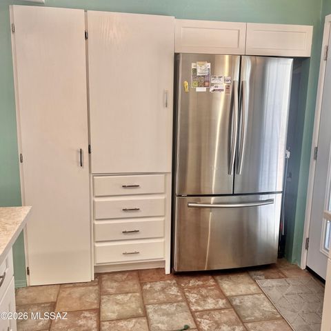 424 S Paseo Aguila Unit C, Green Valley, AZ 85614