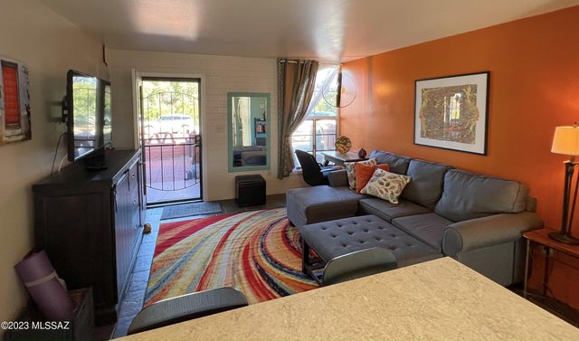 424 S Paseo Aguila Unit C, Green Valley, AZ 85614