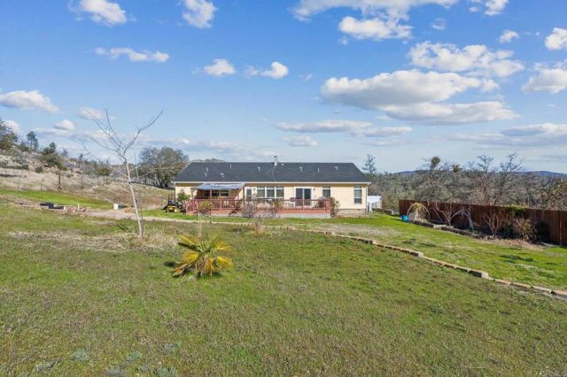 735 Swedes Flat Rd, Oroville, CA 95966