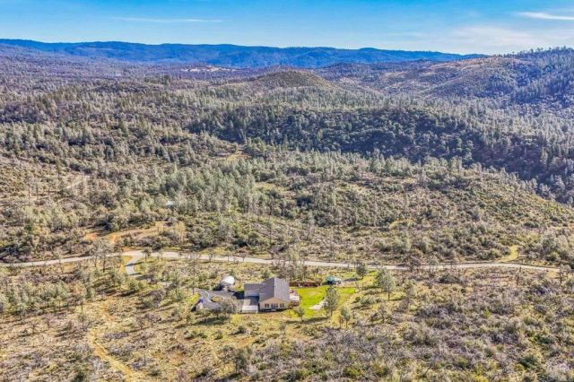 735 Swedes Flat Rd, Oroville, CA 95966