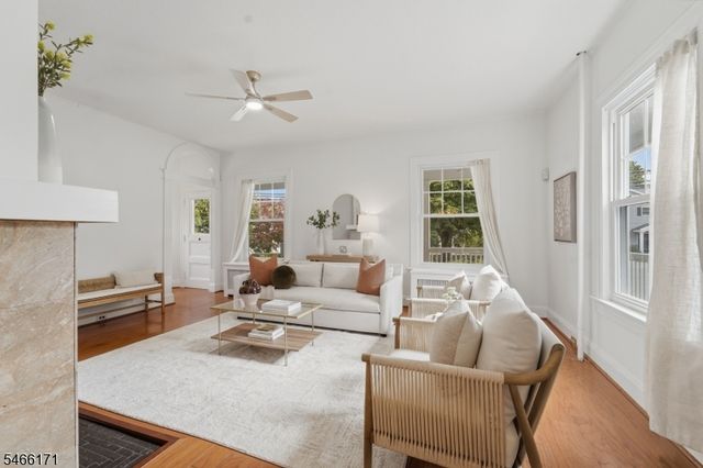 38 Forest Ave, Verona Twp., NJ 07044