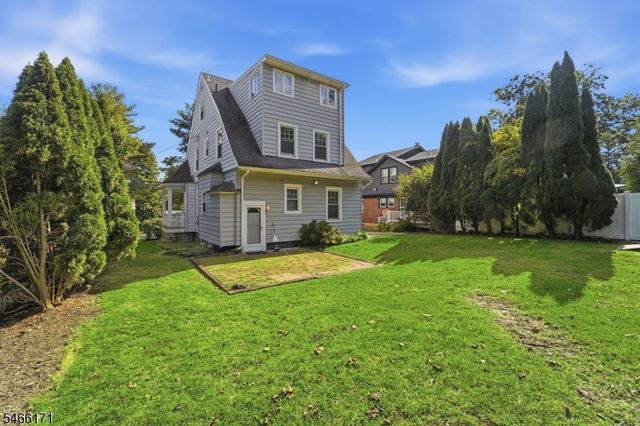 38 Forest Ave, Verona Twp., NJ 07044