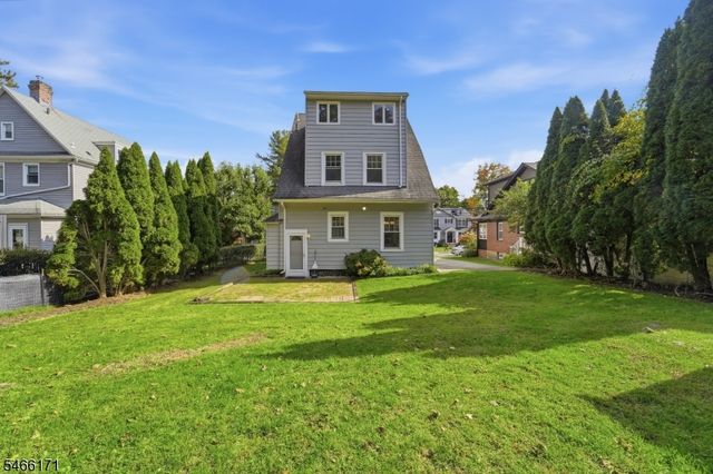 38 Forest Ave, Verona Twp., NJ 07044
