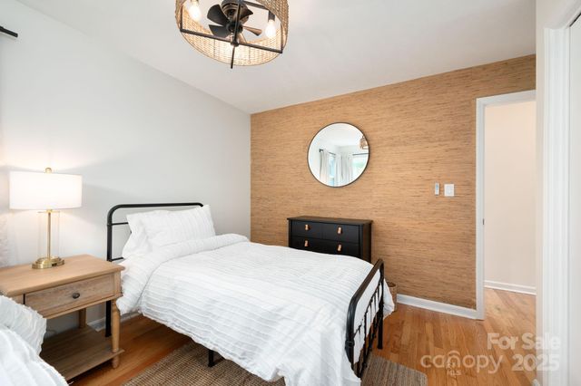 65 Rash Road, Asheville, NC 28806