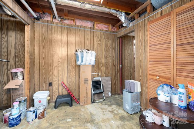 65 Rash Road, Asheville, NC 28806