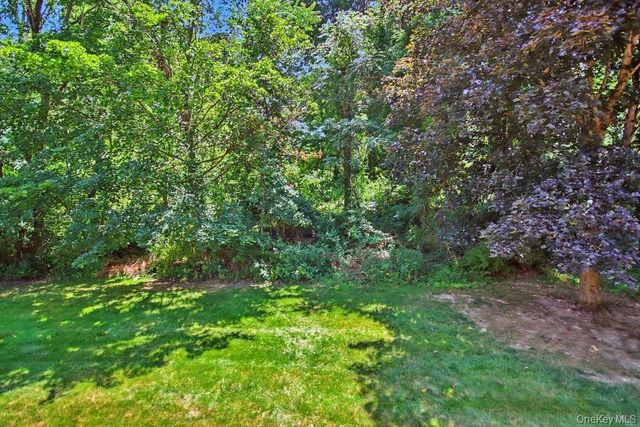 101 Elmcrest Drive, Fishkill, NY 12524