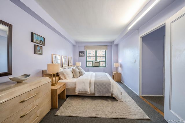 14 Metropolitan Oval 8D, Bronx, NY 10462