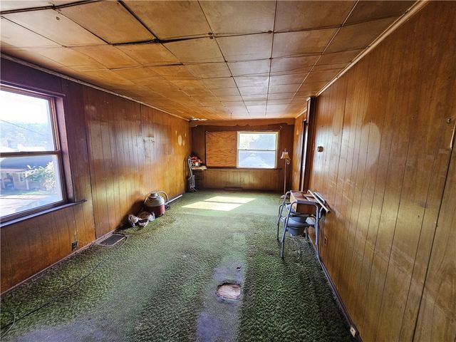 221 Vine St, Canonsburg, PA 15317