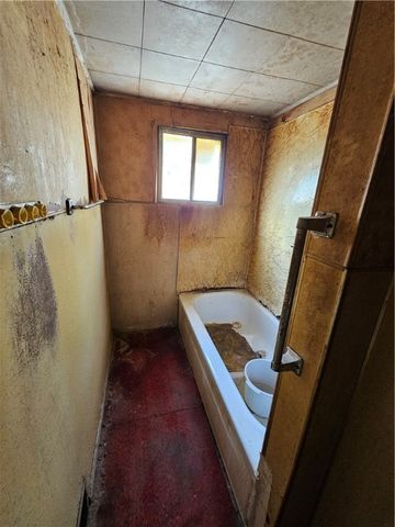 221 Vine St, Canonsburg, PA 15317