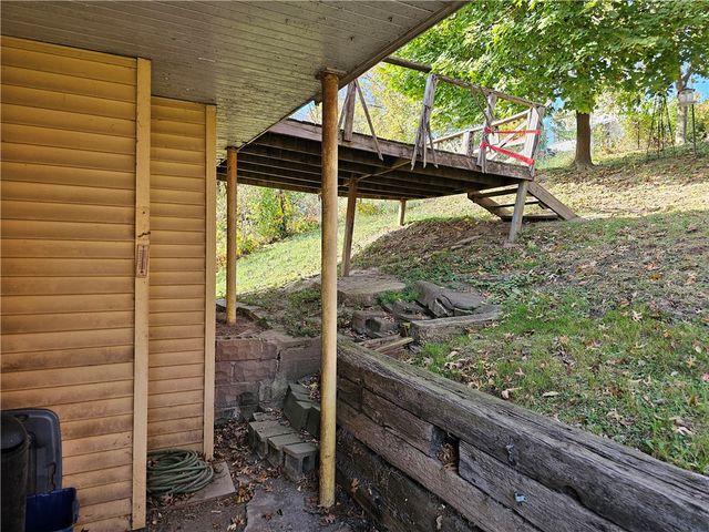 221 Vine St, Canonsburg, PA 15317