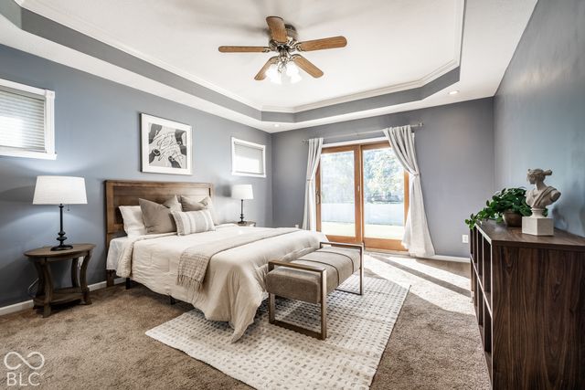 3634 N Hunters Court, Greenfield, IN 46140