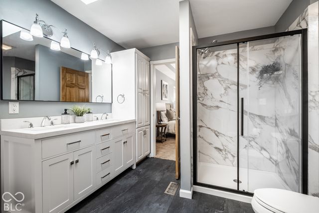 3634 N Hunters Court, Greenfield, IN 46140