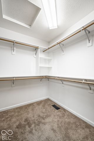 3634 N Hunters Court, Greenfield, IN 46140