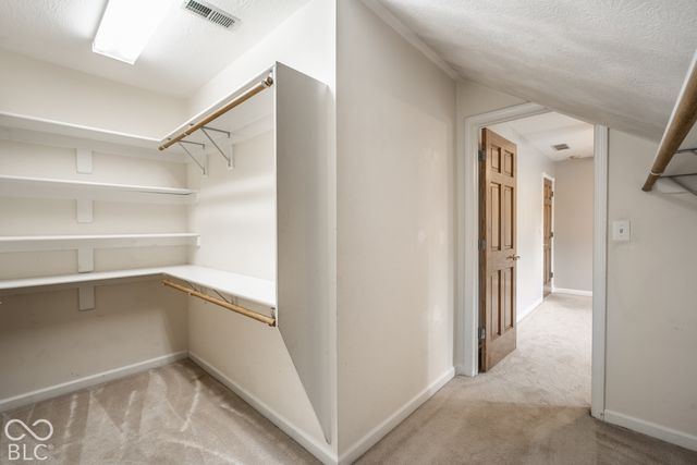 3634 N Hunters Court, Greenfield, IN 46140