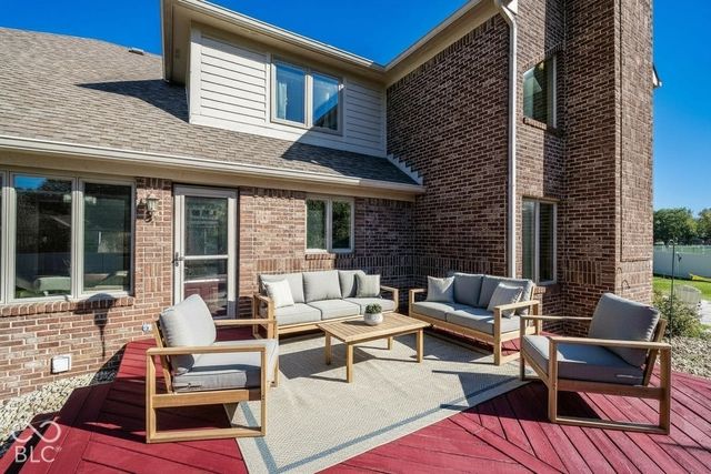 3634 N Hunters Court, Greenfield, IN 46140