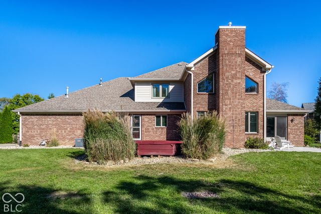 3634 N Hunters Court, Greenfield, IN 46140