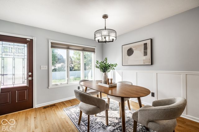 3634 N Hunters Court, Greenfield, IN 46140