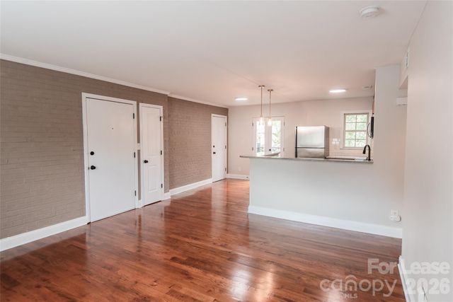 4915 Park Road F, Charlotte, NC 28209