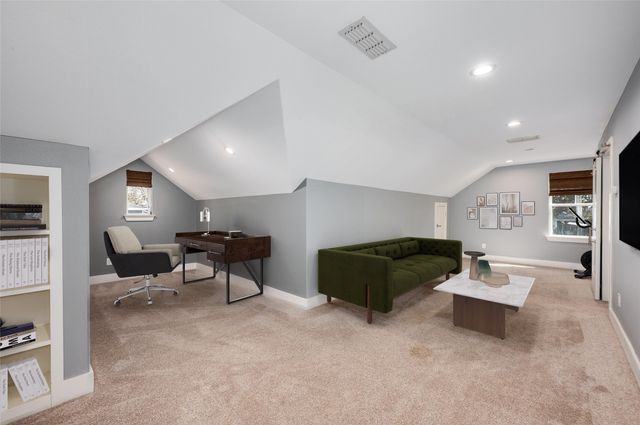 907 Florence Street, Mckinney, TX 75069