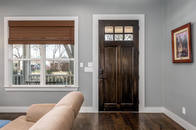 907 Florence Street, Mckinney, TX 75069