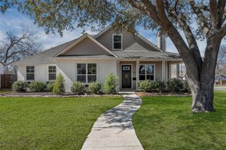 907 Florence Street, Mckinney, TX 75069